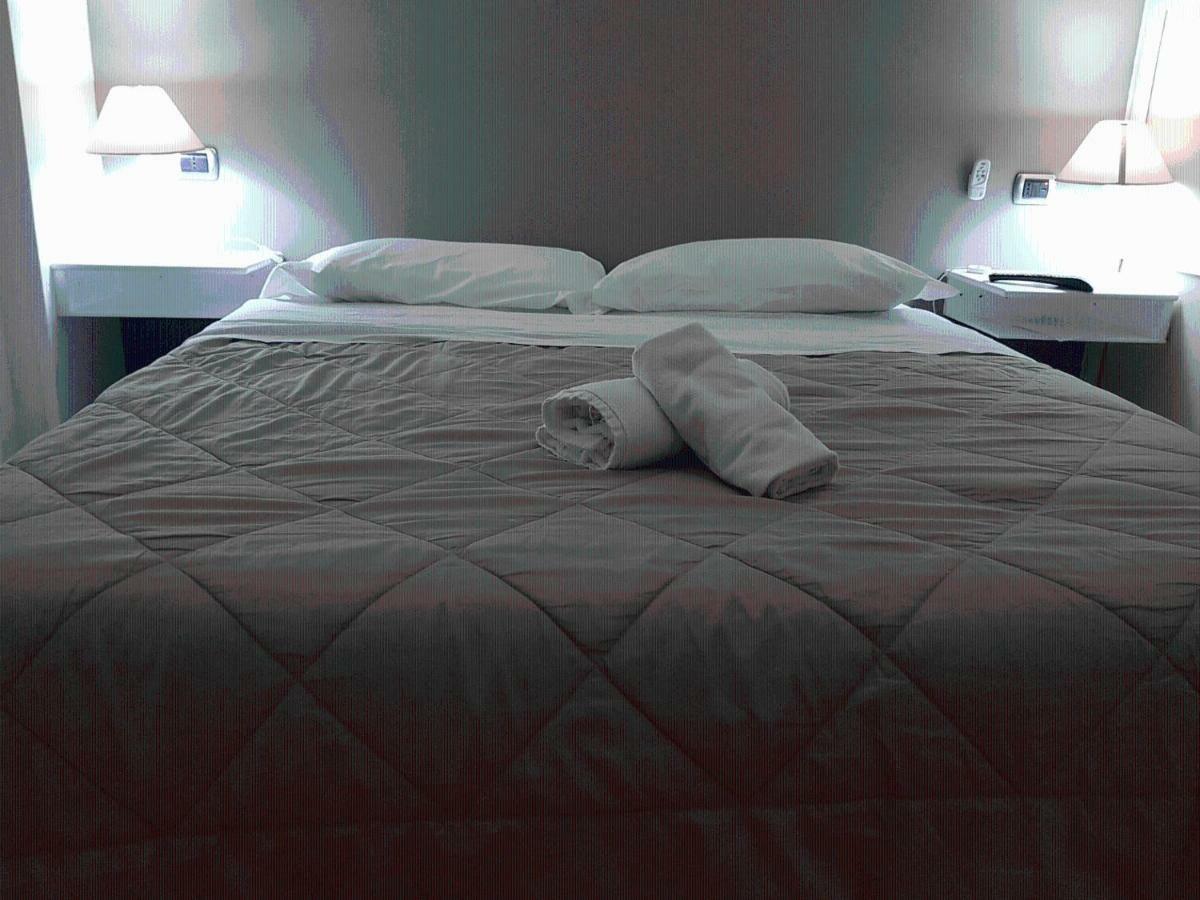 Rooms2Rent Реджо-ди-Калабрия Экстерьер фото