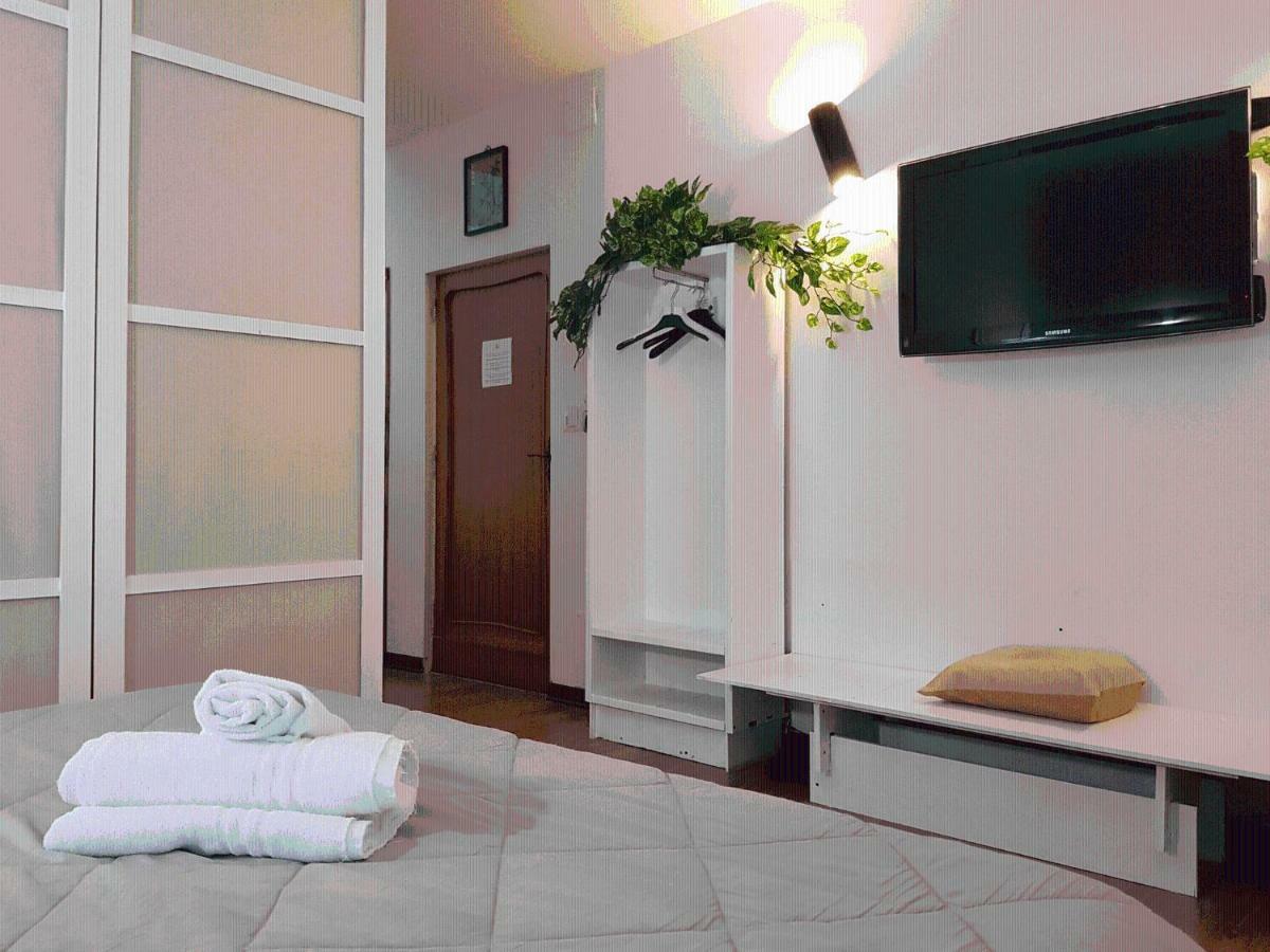 Rooms2Rent Реджо-ди-Калабрия Экстерьер фото
